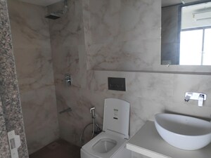 Bathroom in 2 BHK Apartment at Kanakia Silicon Valley, Powai – for Sale