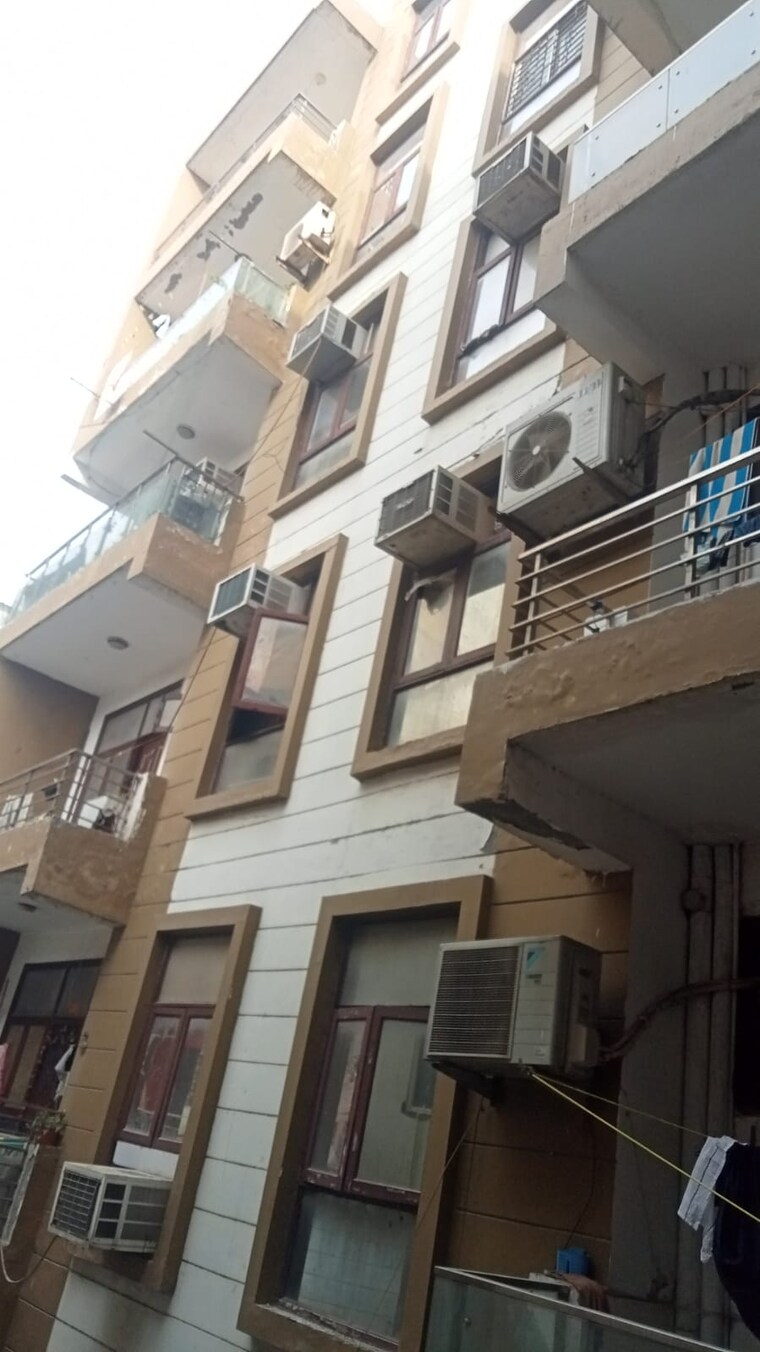 Exterior View, sapphire-tower 2 Bedroom 900 Sq.Ft. Builder Floor In Sector 104 Noida 10563296