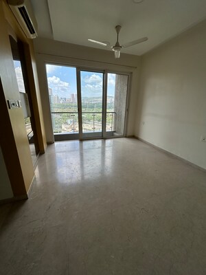3 BHK Apartment For Rent in Ekta Tripolis, Goregaon West