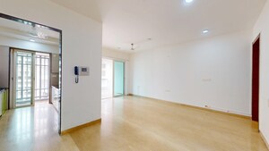 Room in 3 BHK Apartment at The Wadhwa Anmol Pride, Goregaon West – for Rent