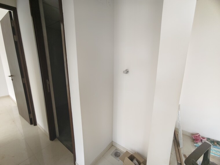 Bathroom, kalpataru-elitus 1.5 Bedroom 500 Sq.Ft. Apartment In Mulund West Mumbai 10563328