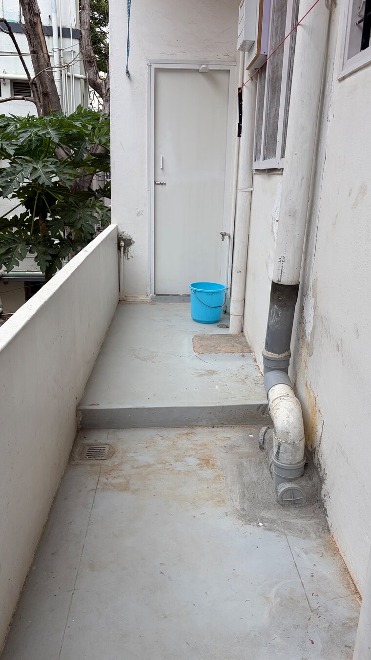 Balcony, shanthi nagar 2 Bedroom 950 Sq.Ft. Independent House In Shanthi Nagar Bangalore 10563360