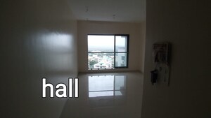 Room in 1 BHK Apartment at Bhoomi Samarth, Goregaon East – for Rent