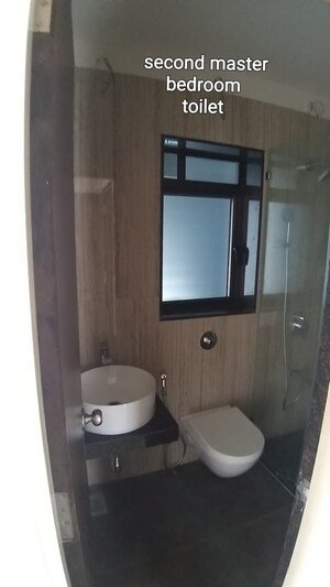 Bathroom in 1 BHK Apartment at Bhoomi Samarth, Goregaon East – for Rent