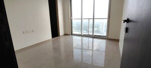 Room in 2 BHK Apartment at JP Decks, Goregaon East – for Rent