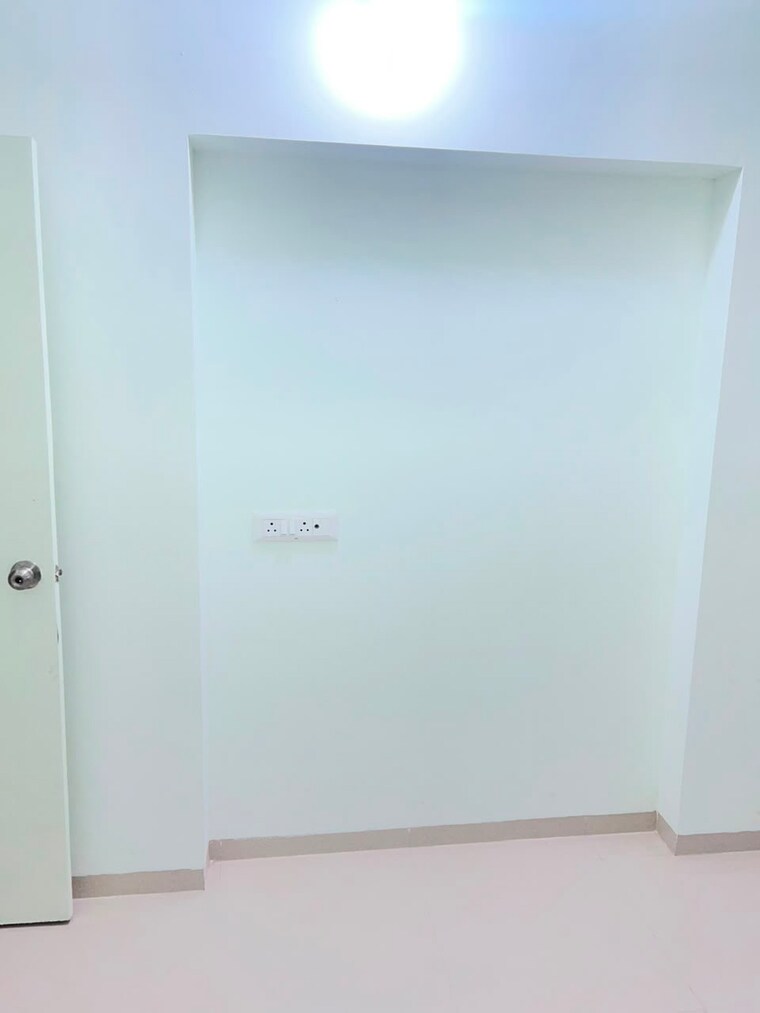 Room, dhariwal-siddharth-nagar-swami-vivekanand-chsl 2 Bedroom 660 Sq.Ft. Apartment In Goregaon West Mumbai 10563407