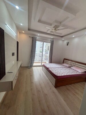 Bedroom in 3 BHK Apartment at Shalimar Oneworld Vista, Gomti Nagar – for Rent