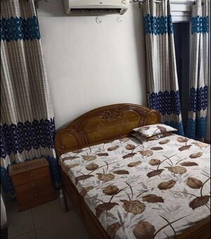 Bedroom in 3 BHK Apartment at Highland Park Chandigarh, Bhabat – for Rent