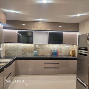 Kitchen in 3 BHK Apartment at BCC Blue Mountain, Vrindavan Yojna – for Rent