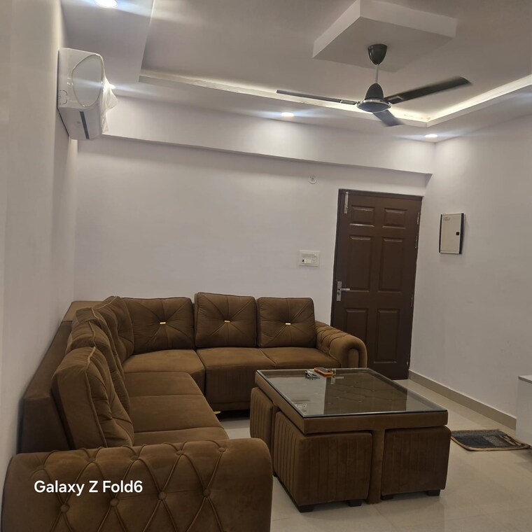 Living Room, bcc-blue-mountain 3 Bedroom 1570 Sq.Ft. Apartment In Vrindavan Yojna Lucknow 10563493
