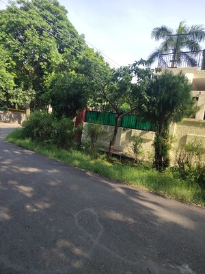 6+ BHK Villa – Exterior View View at Sector 38 - for Sale