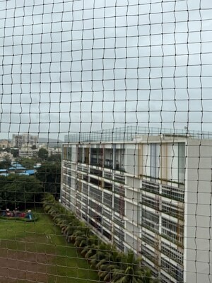Bathroom in 2.5 BHK Apartment at Oberoi Realty Woods, Goregaon East – for Rent