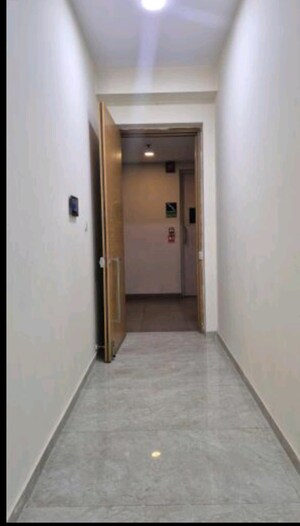 2.5 BHK Apartment For Rent in Hiranandani Meadows, Manpada