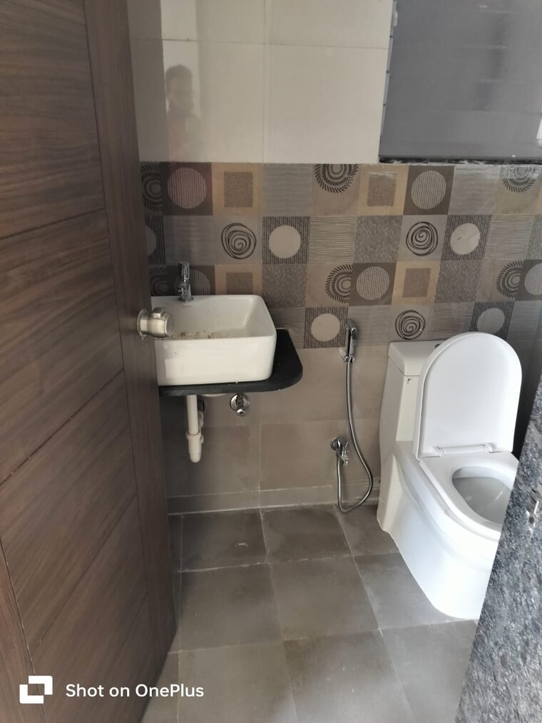 Bathroom, blue-27th-avenue 2 Bedroom 800 Sq.Ft. Apartment In Bavdhan Pune 10563486