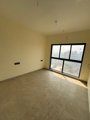 Room in 2 BHK Apartment at IM Applaud 38, Goregaon East – for Sale