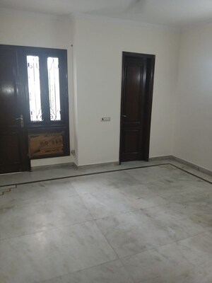 Room in 1 BHK Builder Floor at Amritpuri – for Sale