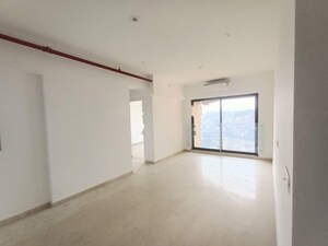 Room in 2 BHK Apartment at Kanakia Silicon Valley, Powai – for Rent
