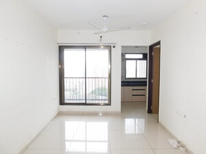 Room in 2.5 BHK Apartment at Chandak 34 Park Estate, Goregaon West – for Sale