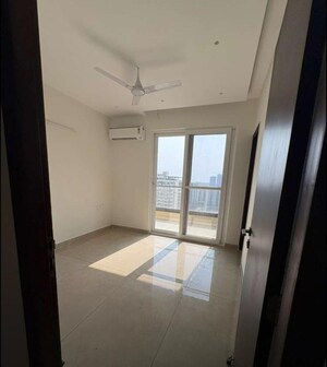 Room in 4 BHK Apartment at Maya Green Lotus Utsav, International Airport Road – for Rent