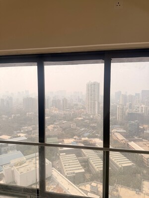 Room in 2 BHK Apartment at IM Applaud 38, Goregaon East – for Rent