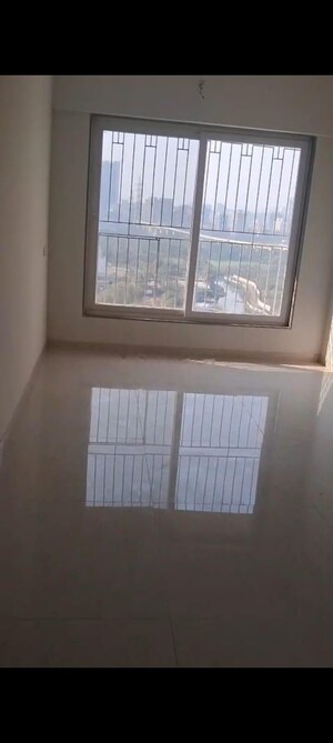 Room in 2 BHK Apartment at Adityaraj Prime, Vikhroli East – for Rent