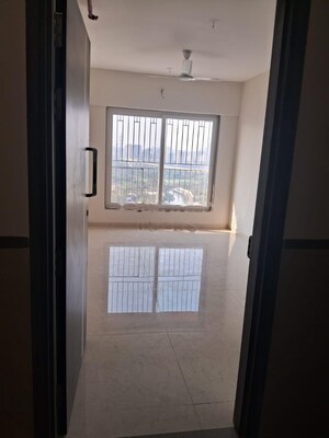 Room in 2 BHK Apartment at Adityaraj Prime, Vikhroli East – for Rent