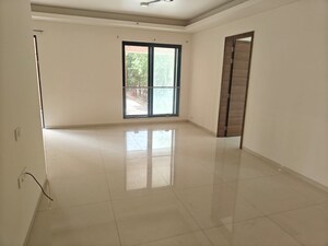 Room in 3 BHK Apartment at Supreme Belmac Residences D, Wadgaon Sheri – for Rent