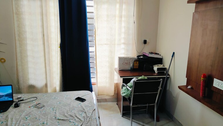 Bedroom, bhago majra road 3 Bedroom 100 Sq.Yd. Villa In Bhago Majra Road Kharar 10563526