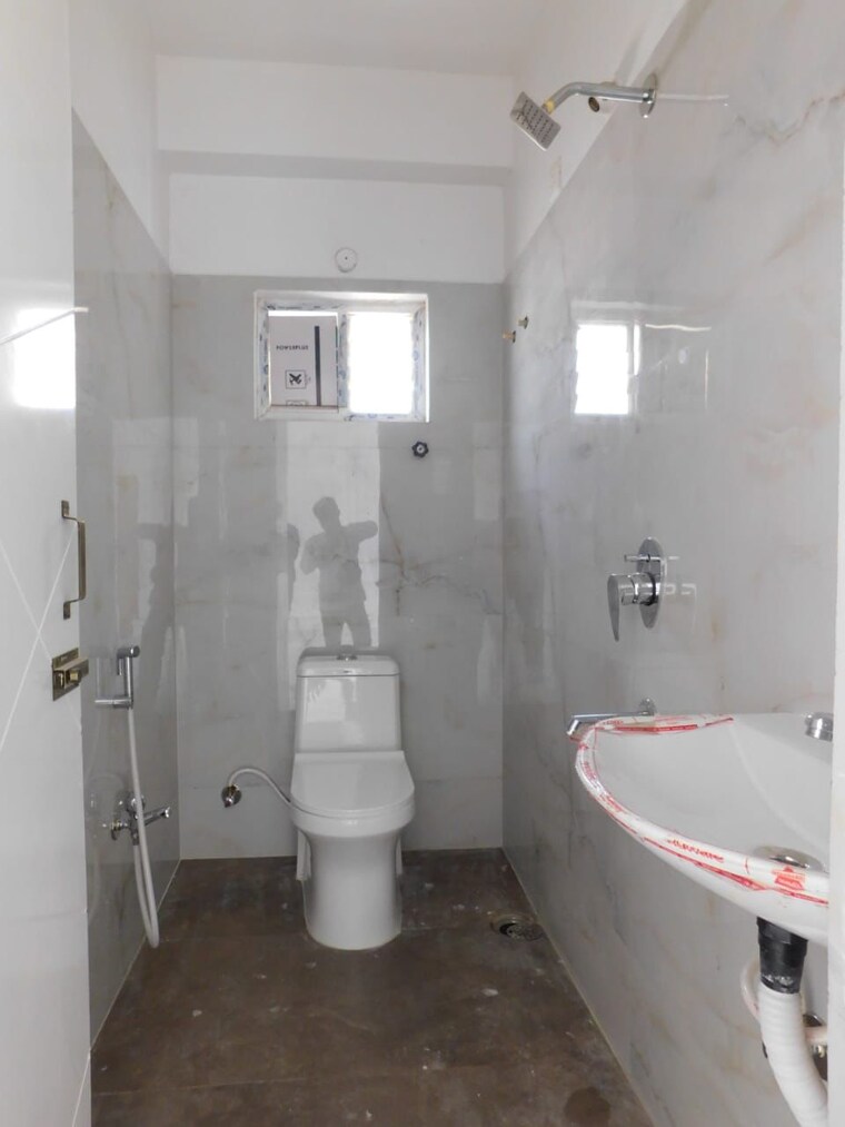Bathroom, svn-sri-virinchi-signature 2 Bedroom 1250 Sq.Ft. Apartment In Uppal Hyderabad 10563556