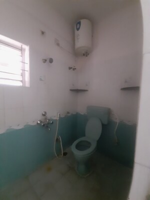 Team Area in 2 BHK Independent House at Rt Nagar – for Rent