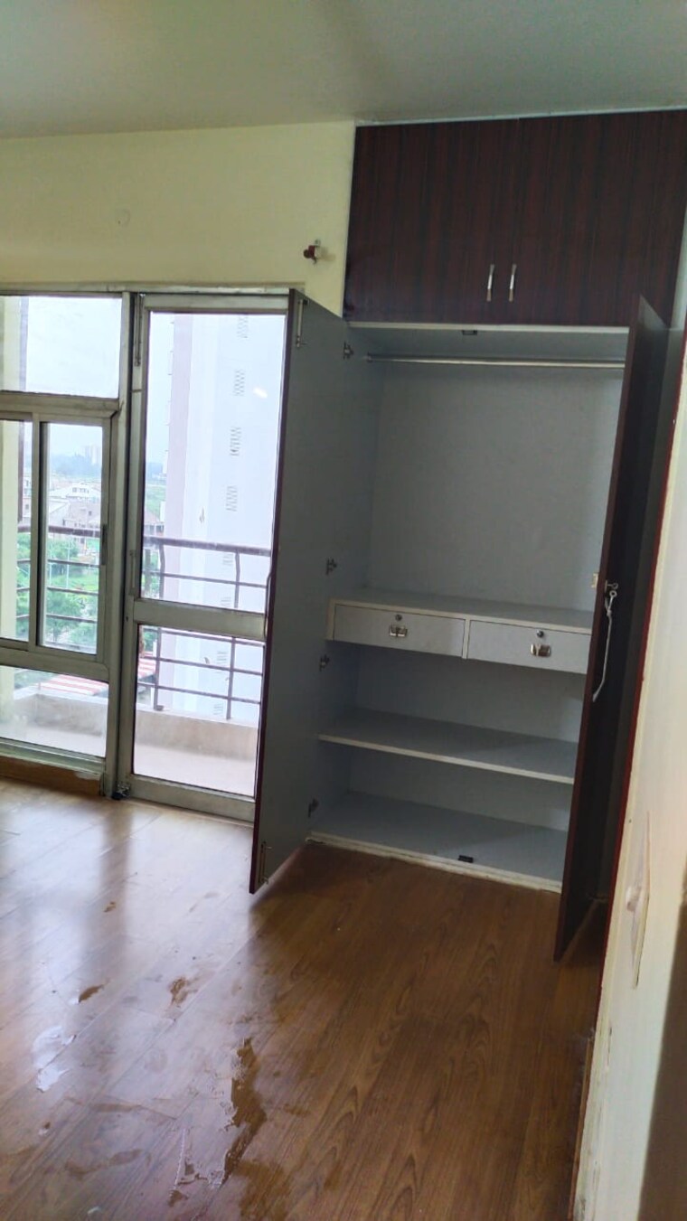 Room, shalimar-one-world-belvedere-court-3 4 Bedroom 3220 Sq.Ft. Apartment In Gomti Nagar Lucknow 10563579