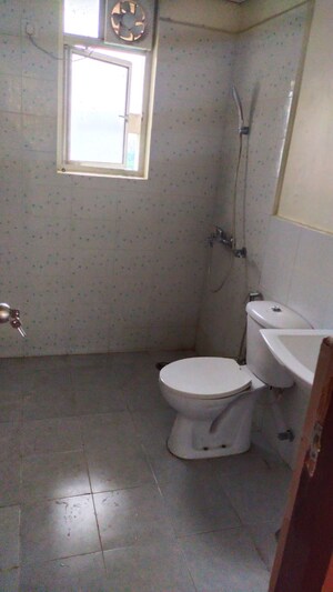 Bathroom in 4 BHK Apartment at Shalimar One World Belvedere Court 3, Gomti Nagar – for Rent