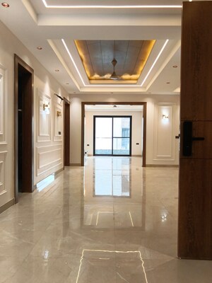 4 BHK Builder Floor For Sale in Emaar MGF Emerald Hills, Sector 65