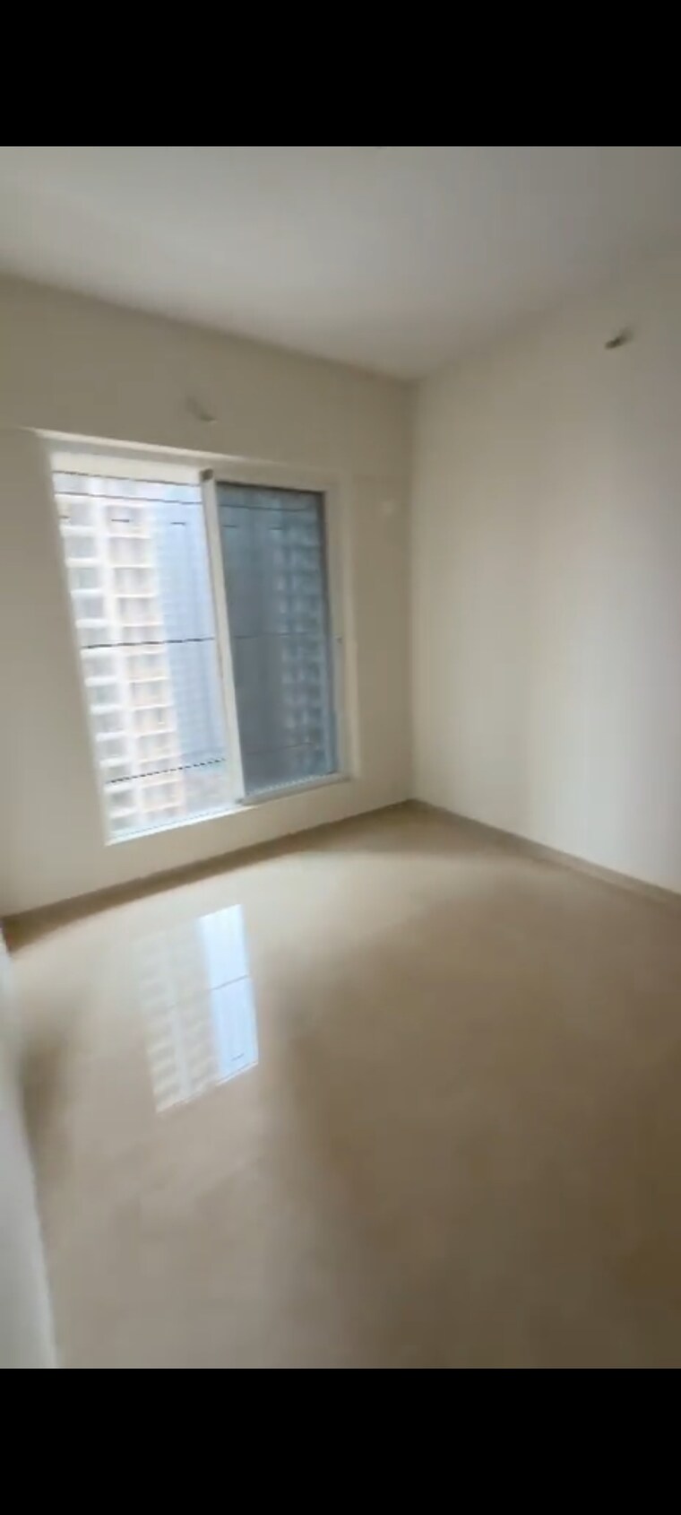 Room, dosti-west-county 1.5 Bedroom 630 Sq.Ft. Apartment In Balkum Pada Thane 10563577