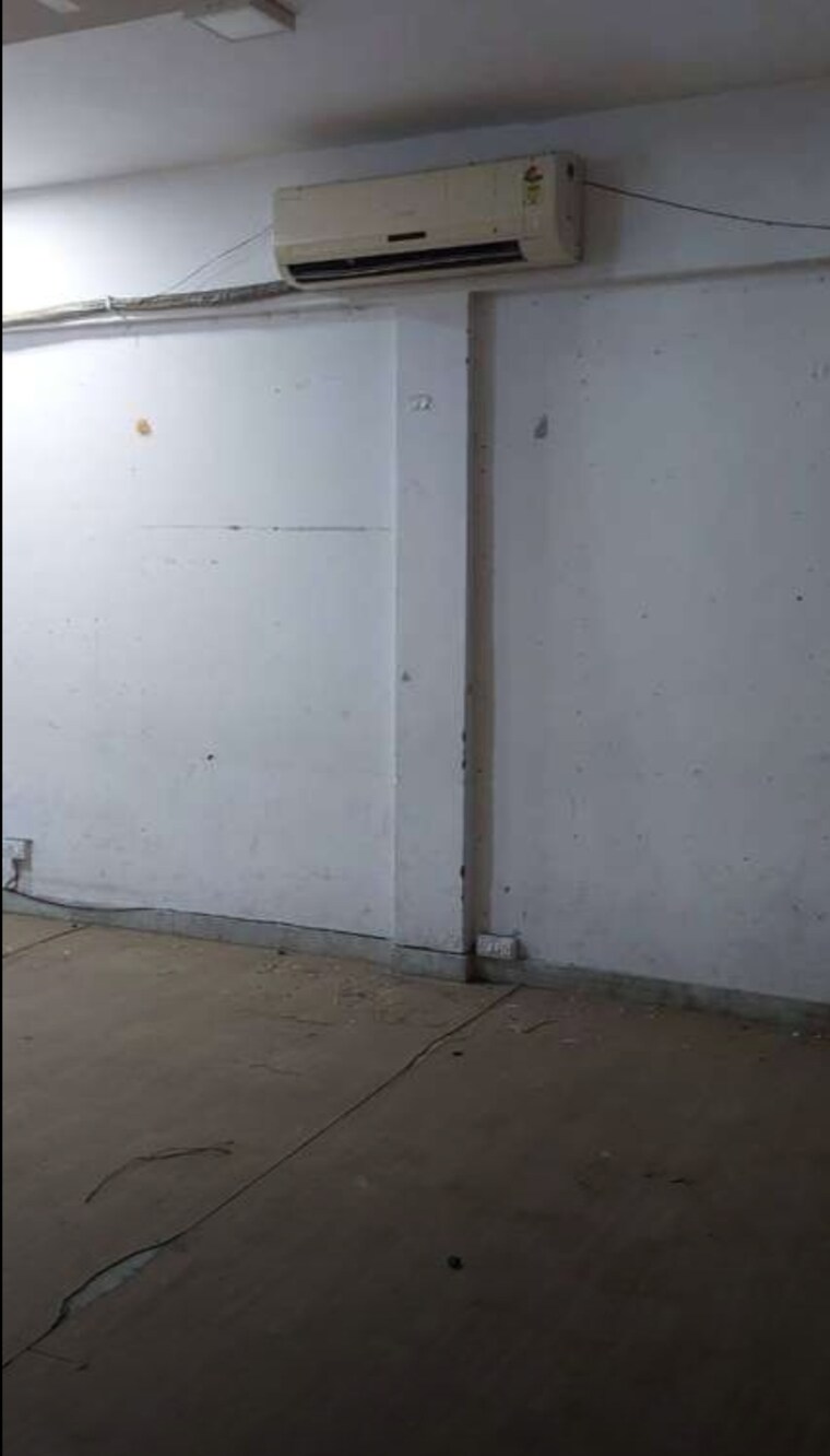 Room, gomti nagar 4 Bedroom 2230 Sq.Ft. Apartment In Gomti Nagar Lucknow 10563588