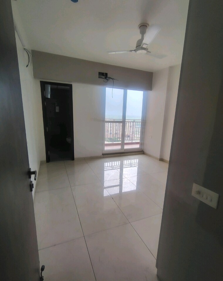 Room, gomti nagar 4 Bedroom 2230 Sq.Ft. Apartment In Gomti Nagar Lucknow 10563588