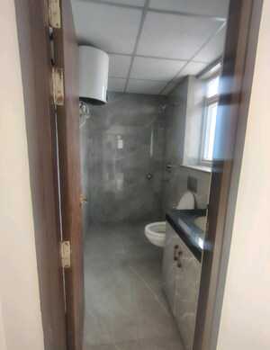 Bathroom in 4 BHK Apartment at Gomti Nagar – for Rent