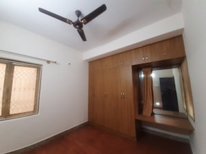 Room in 2 BHK Independent House at Rt Nagar – for Rent