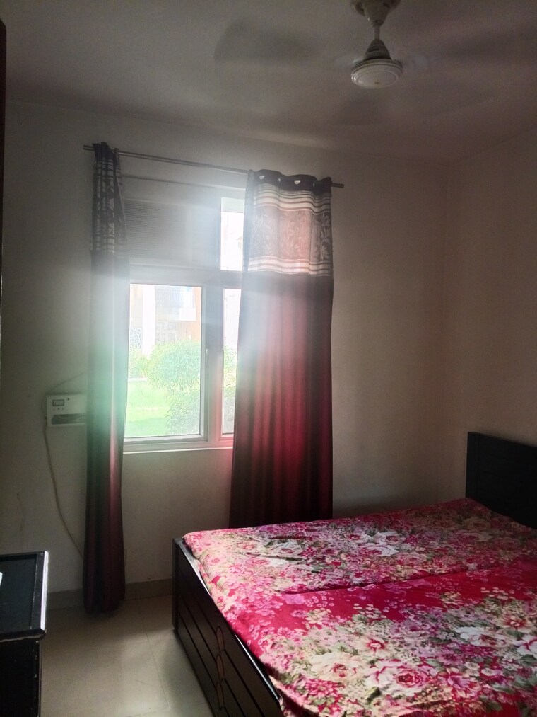 Bedroom, mahagun-my-woods 2 Bedroom 935 Sq.Ft. Apartment In Sector 16c Greater Noida Greater Noida 10563672