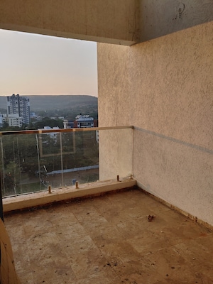 Furnished Amenities in 2 BHK Apartment at Pebbles I, Bavdhan – for Sale