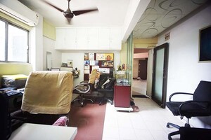 Team Area in  Shop at Maninagar – for Sale