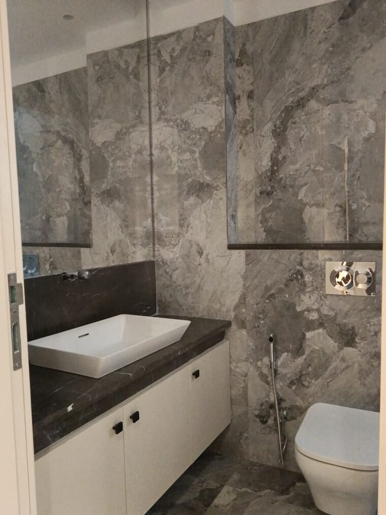 Bathroom, ireo-city-plots 4 Bedroom 240 Sq.Yd. Builder Floor In Sector 60 Gurgaon 10563692