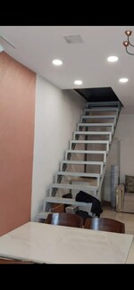 700 Sq.Ft. Showroom in Goregaon East