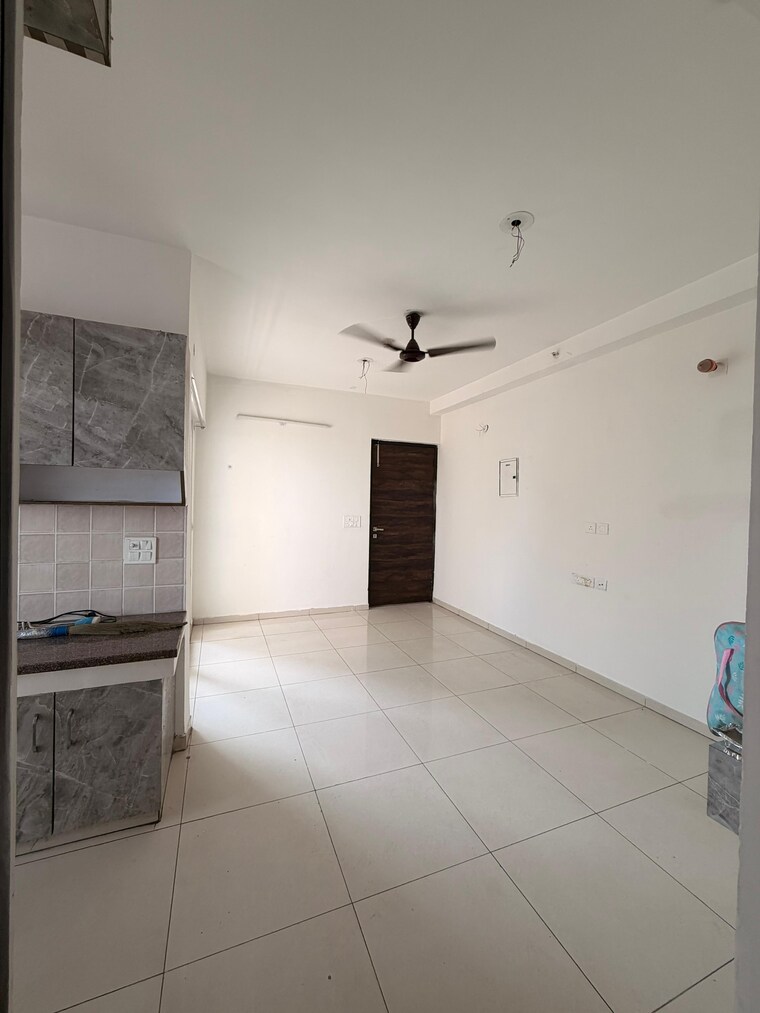 Bathroom, nirala-estate-ii 3 Bedroom 1440 Sq.Ft. Apartment In Tech Zone 4 Greater Noida Greater Noida 10563745