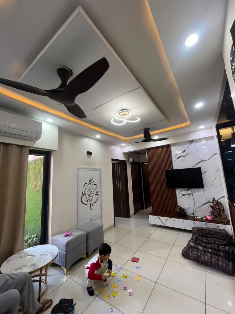Team Area, nirala-estate-ii 2 Bedroom 955 Sq.Ft. Apartment In Tech Zone 4 Greater Noida Greater Noida 10563776