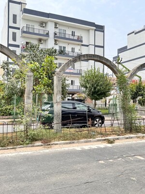 3 BHK Builder Floor For Sale in Sector 3