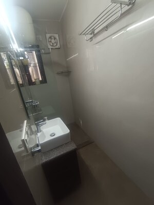 Washroom in 3 BHK Builder Floor at Naraina – for Rent