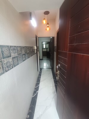 3 BHK Builder Floor – Entrance View at Naraina - for Rent
