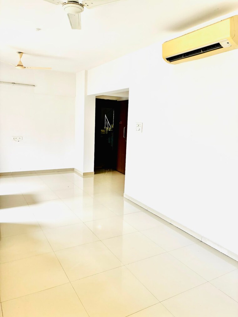 Room, gera-park-view 2 Bedroom 850 Sq.Ft. Apartment In Kharadi Pune 10563781