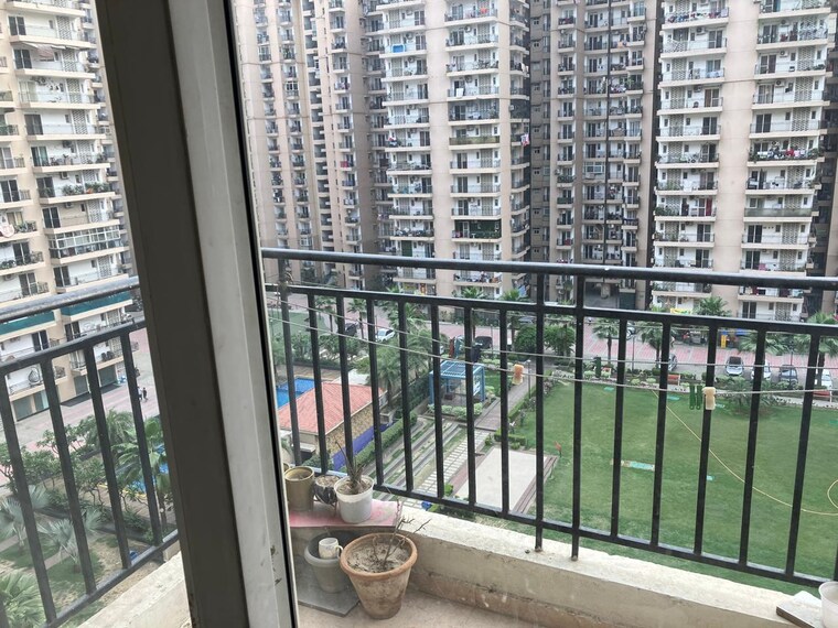 Balcony, nirala-estate-ii 2 Bedroom 955 Sq.Ft. Apartment In Tech Zone 4 Greater Noida Greater Noida 10563776